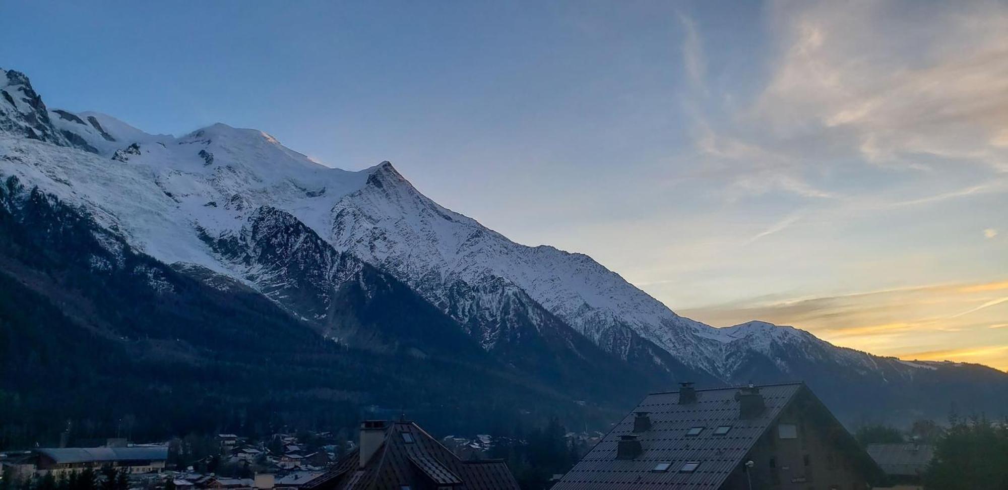 Les Pecles Mt Blanc - Chamonix Center Apartment Екстериор снимка